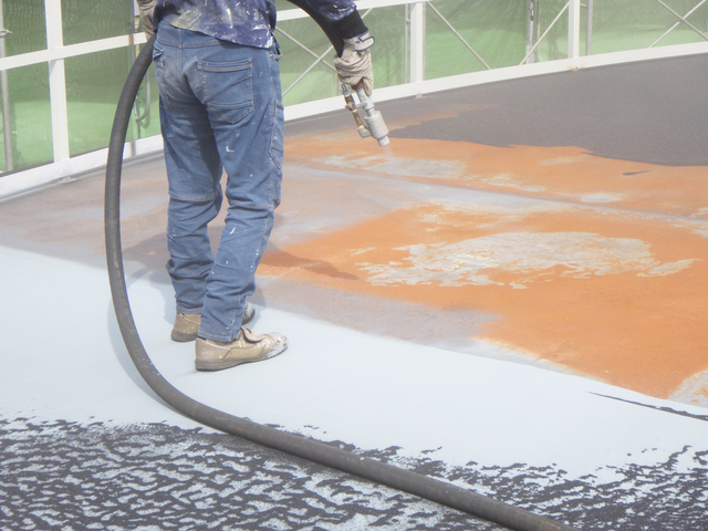 サンドブラスト加工は個人でできる？加工のやり方や研磨剤の選び方など  